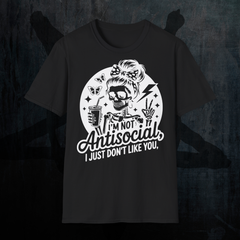 I'm Not Antisocial Skull Graphic T-Shirt — Funny Sarcastic Sceleton